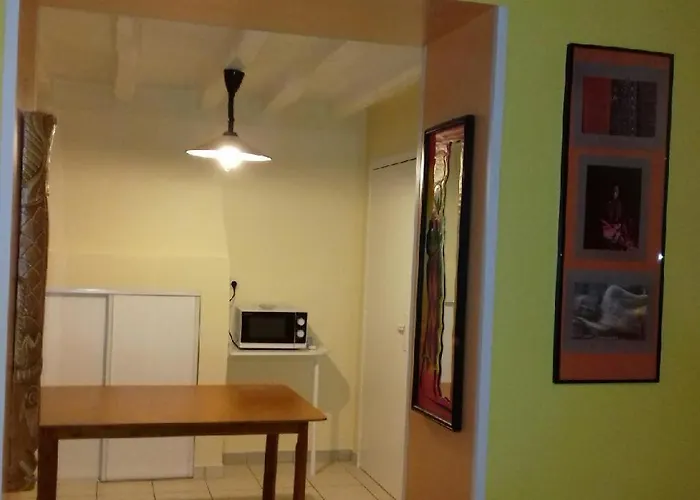 Location 24 Du Mans Louplande